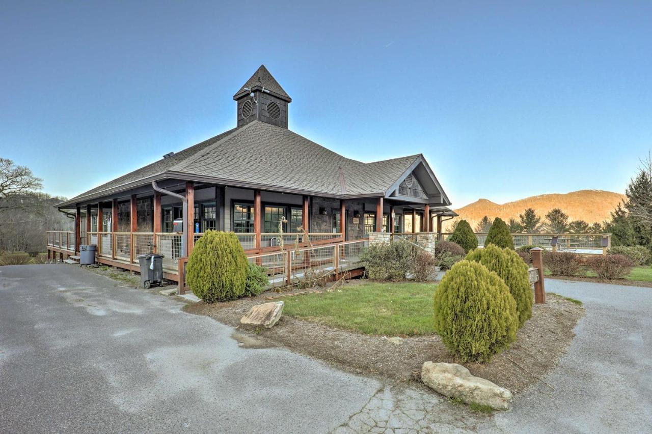 Sugar Mountain Condo With Aandc - Walk To Ski And Golf! エクステリア 写真