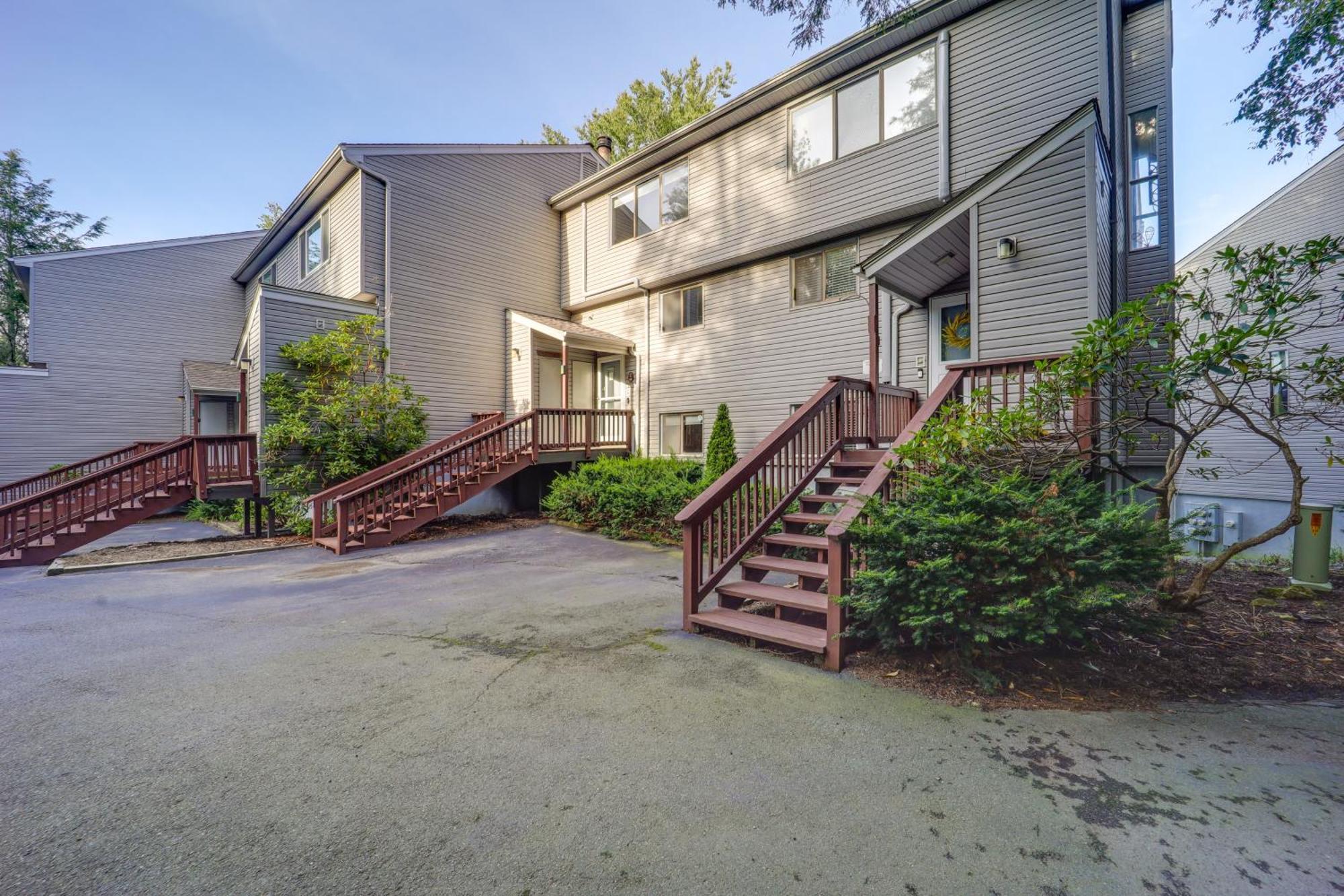 Sugar Mountain Condo With Aandc - Walk To Ski And Golf! エクステリア 写真